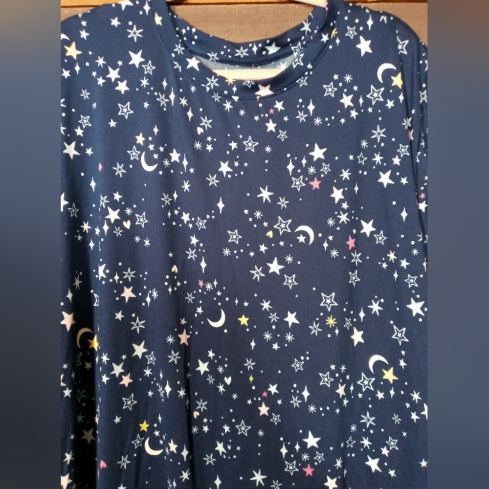 NWOT Joyspun Multiple sizes Navy Blue Star Short Sleeve nightshirt - Picture 2 of 8